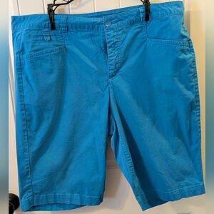 Bandolino Women's Vibrant Blue Bermuda Shorts